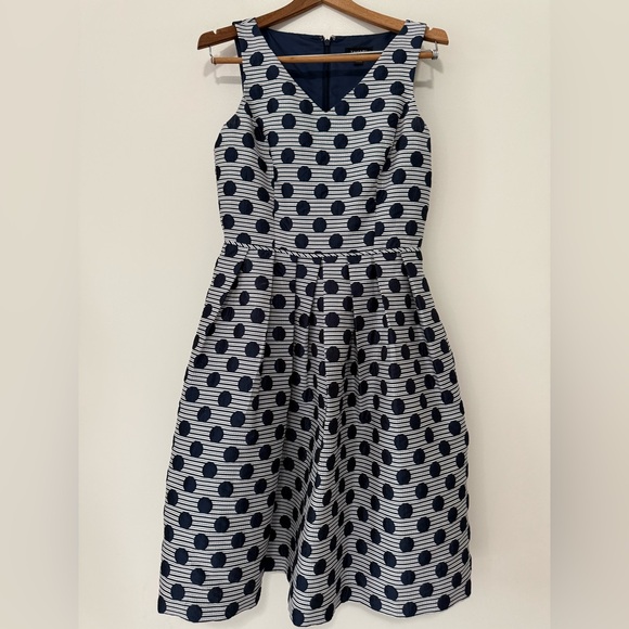 Tahari Dresses & Skirts - Tahari by Arthur Levine Navy Polka Dot Sleeveless a-line Dress in size 4